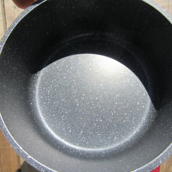 Brand New Curtis Stone Dura-Pan 1.3 qt Cast Aluminum Mini Baker + Kangaroo Knob - Picture 5 of 8